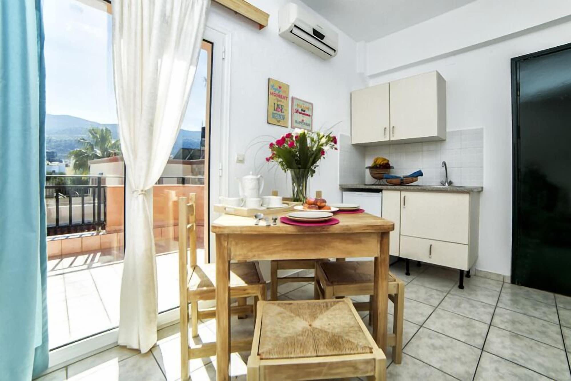 Malia Central Apartments エクステリア 写真